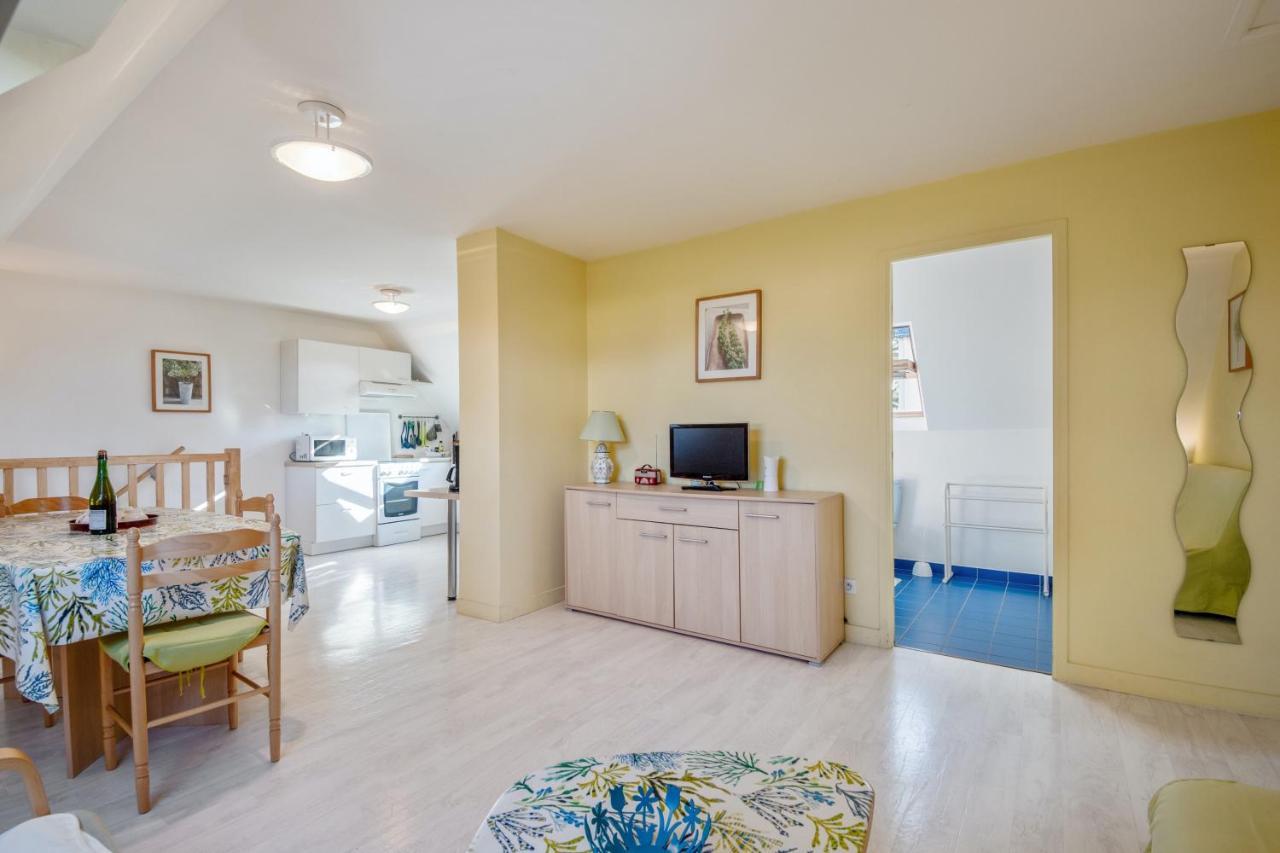 Appartement Confortable Avec Terrasse A Arzon 60 M² Екстериор снимка